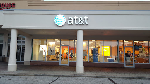 AT&T, 6901 Rockside Rd, Independence, OH 44131, USA, 