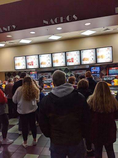 Movie Theater «Regal Cinemas Noblesville 10», reviews and photos, 10075 Town and Country Blvd, Noblesville, IN 46060, USA