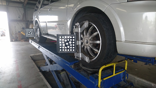 Auto Body Shop «T & P Auto Body & Used Cars», reviews and photos, 2360 W Main St, Grand Prairie, TX 75050, USA