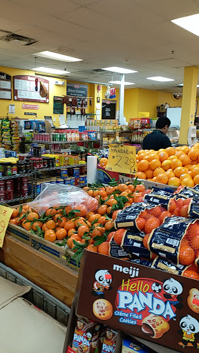 Grocery Store «Green Farmers Market», reviews and photos, 101 Plaza Center, Secaucus, NJ 07094, USA