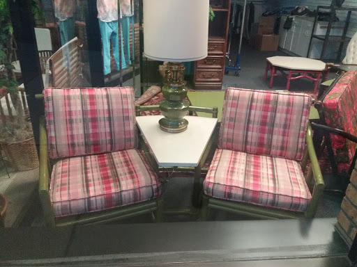 Consignment Shop «Embrace Consignment», reviews and photos, 2133 63rd St, Downers Grove, IL 60516, USA