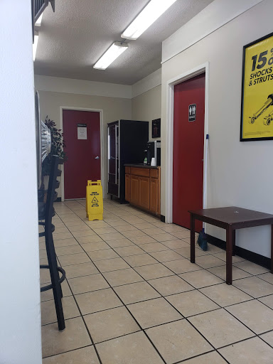 Auto Repair Shop «Meineke Car Care Center», reviews and photos, 545 N Hwy 67, Florissant, MO 63031, USA