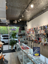 Quick Repair - Electronic Repair - MacBook Repair - iPad Repair-iphone Repair - Photo 3 - Car repair in New York, NY, New York