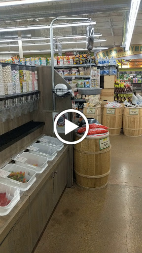 Grocery Store «Fresh Thyme Farmers Market- W. Des Moines», reviews and photos, 2900 University Ave, West Des Moines, IA 50266, USA