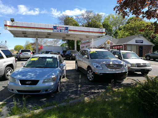 Auto Repair Shop «Tahas Auto Sales», reviews and photos, 1040 Culver Rd, Rochester, NY 14609, USA