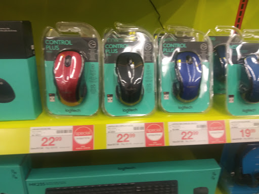 Staples image