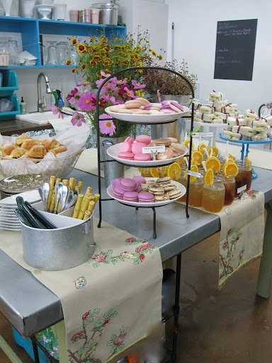 Florist «Classics Flowers and Confections», reviews and photos, 10069 Valley View St, Cypress, CA 90630, USA