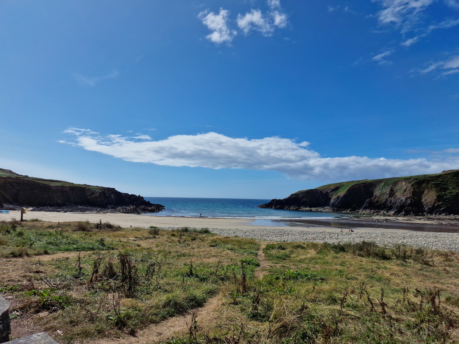 Photo of Kilmurrin Beach with partly clean level of cleanliness