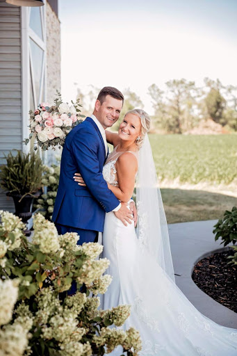 Wedding Venue «Ashton Hill Farm», reviews and photos, 803 Vernon Valley Dr, Cedar Rapids, IA 52403, USA