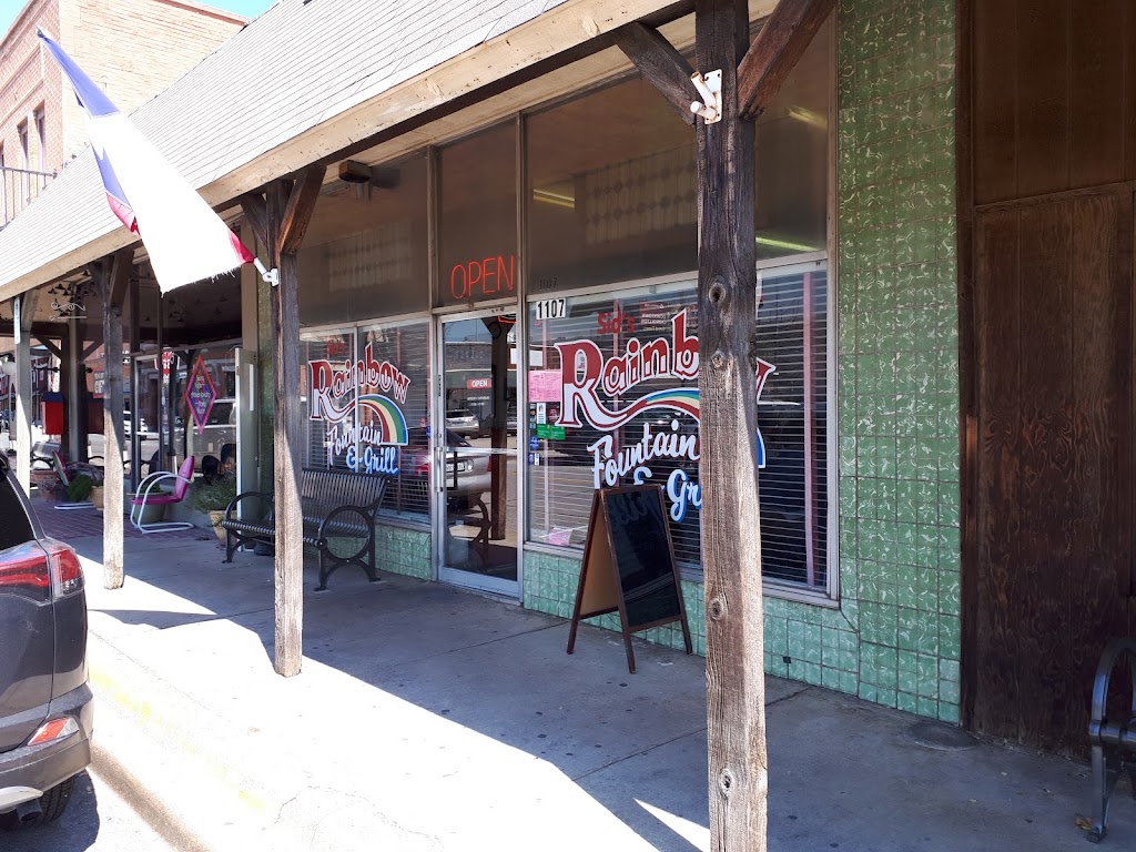 Rainbow Fountain & Grill 75006
