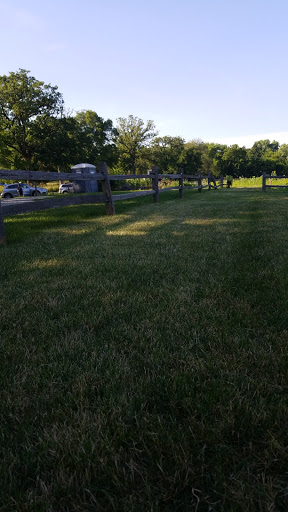 Nature Preserve «Hickory Knolls Discovery Center», reviews and photos, 3795 Campton Hills Drive, St Charles, IL 60175, USA