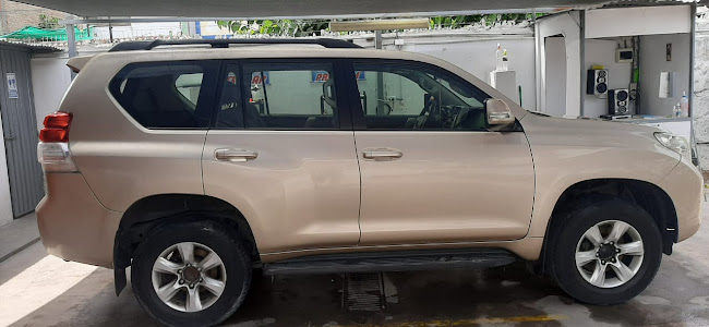 Opiniones de Car Wash La Perla en Arequipa - Servicio de lavado de coches