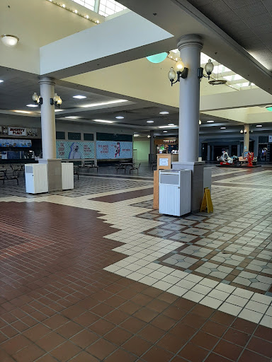 Shopping Mall «St. Lawrence Centre», reviews and photos, 6100 St. Lawrence Centre, Massena, NY 13662, USA