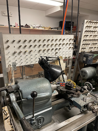 Jewelry Designer «Russ Hollander Master Goldsmith», reviews and photos, 154 Bedford St, Stamford, CT 06901, USA