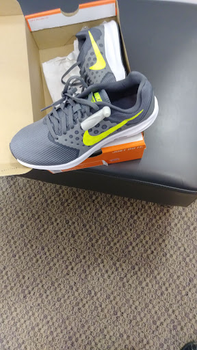 Department Store «JCPenney», reviews and photos, 31510 Gratiot Ave, Roseville, MI 48066, USA