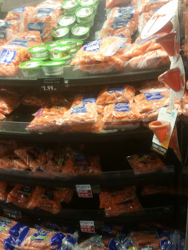 Supermarket «Giant Eagle Supermarket», reviews and photos, 1029 W View Park Dr, West View, PA 15229, USA