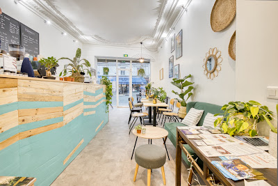 Emma Salah Naturopathe Massage à Paris