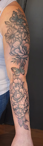 Find simple family tattoo ideas for your next unique tattoo in Lebanon at Ink Rich Tattoo