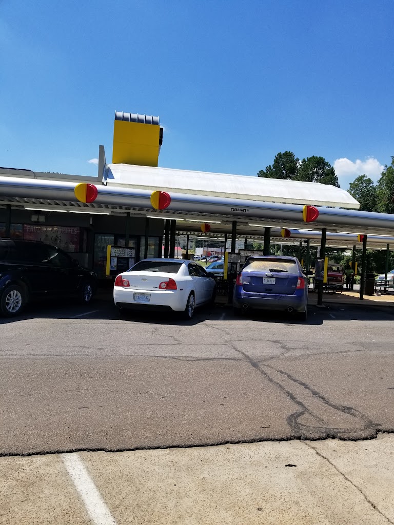 Sonic Drive-In 38851