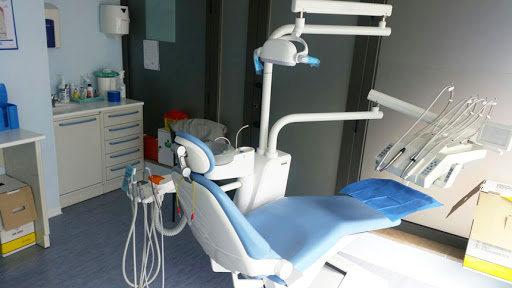 Studi Dentistici Nicola Paoleschi a Firenze - Specialisti Implantologia Dentale