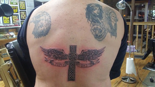 Explore good tattoo ideas for women, creative tattoo ideas in Galesburg, available at Hawks Tattoos