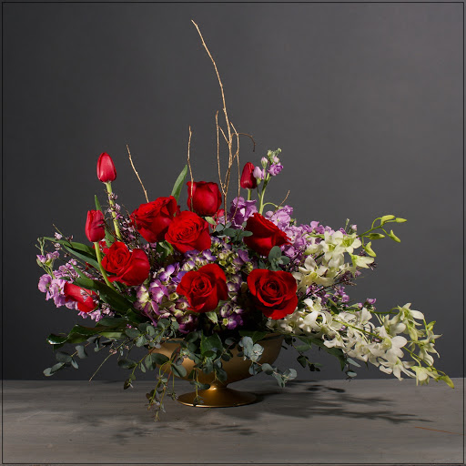 Gift Shop «The Fiddly Fig Florist», reviews and photos, 22 W 63rd St, Kansas City, MO 64113, USA