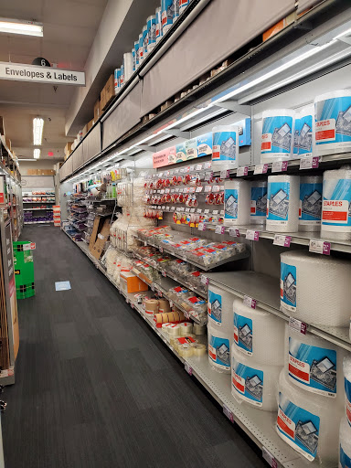 Office Supply Store «Staples», reviews and photos, 9480 Main Street, Fairfax, VA 22031, USA