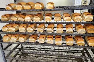Flandreau Bakery image