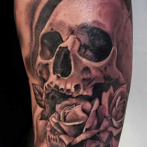 Explore tiny couple tattoo ideas, creative tattoo ideas in Manchester, available at Neon Lady Tattoo Studio and Art Gallery