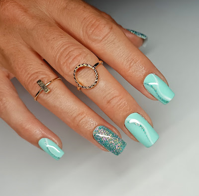 Rainbow Nails Maryon à Noyon