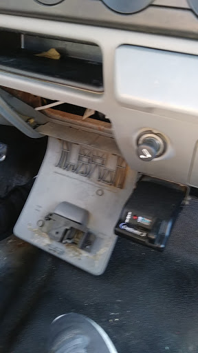 Used Car Dealer «West Side Used Cars Inc», reviews and photos, 725 N Zarzamora St, San Antonio, TX 78207, USA