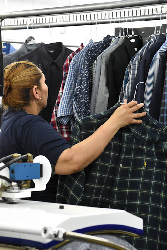 Dry Cleaner «CD One Price Cleaners», reviews and photos, 5555 S Brainard Ave #800, Countryside, IL 60525, USA