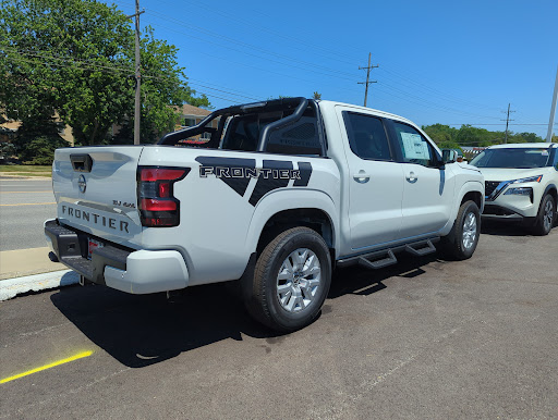 Nissan Dealer «Bill Kay Nissan», reviews and photos, 1601 Ogden Ave, Downers Grove, IL 60515, USA