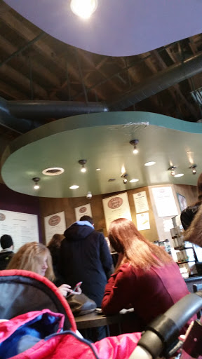 Kosher Grocery Store «Glatt Express», reviews and photos, 1400 Queen Anne Rd, Teaneck, NJ 07666, USA