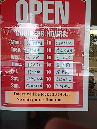 Thrift Store «Bargain World Thrift Store», reviews and photos, 1700 E College St, Lake Charles, LA 70607, USA