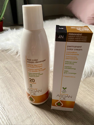 Beauty Supply Store «Sally Beauty», reviews and photos, 15100 Hesperian Blvd #302, San Leandro, CA 94578, USA