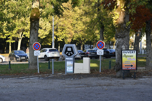 Borne de recharge de véhicules électriques SICECO Charging Station Châtillon-sur-Seine