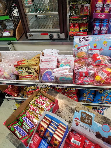 Convenience Store «7-Eleven», reviews and photos, 594 S Main St, Lombard, IL 60148, USA