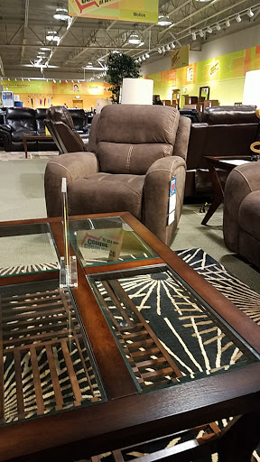Furniture Store «Art Van Furniture - Toledo (Holland)», reviews and photos, 1301 E Mall Dr, Holland, OH 43528, USA