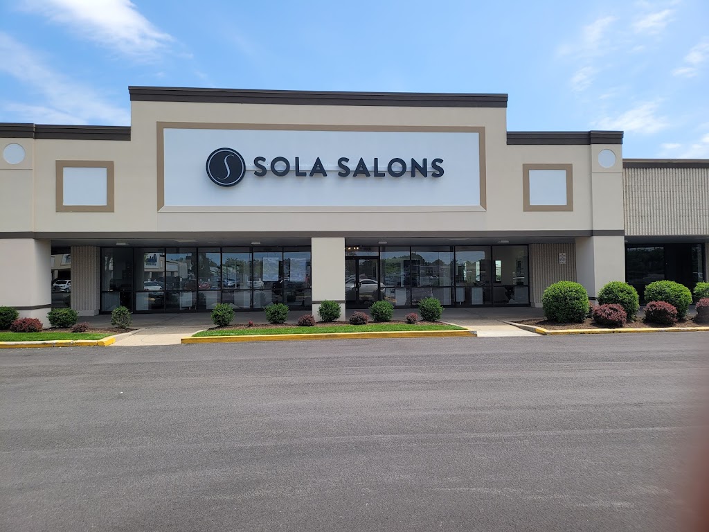Sola Salon Studios 40509