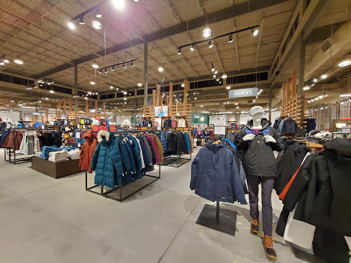 Clothing Store «L.L. Bean», reviews and photos, 280 School St, Mansfield, MA 02048, USA