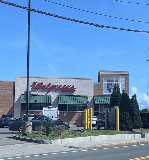 Walgreens, 324 Hancock St, Quincy, MA 02171, USA, 