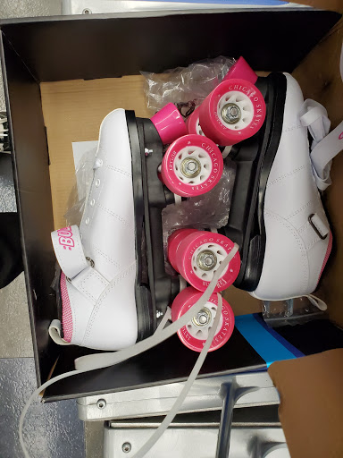 Sporting Goods Store «Big 5 Sporting Goods», reviews and photos, 13440 Whittier Blvd, Whittier, CA 90605, USA