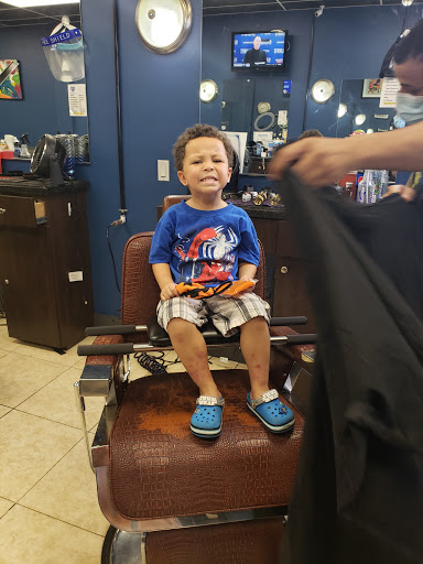 Barber Shop «Home Team Barber Shop», reviews and photos, 29639 S Dixie Hwy, Homestead, FL 33033, USA