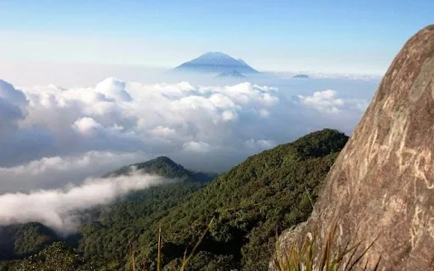 Mount Ungaran image
