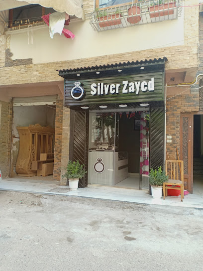 Silver zayed