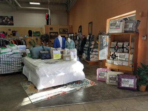 Thrift Store «St. Vincent de Paul Fenton Thrift Store», reviews and photos, 625 Gravois Rd, Fenton, MO 63026, USA