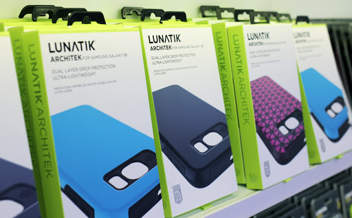 Phone Repair Service «Campus Mobile Solutions», reviews and photos, 616 E Green St Suite F, Champaign, IL 61820, USA