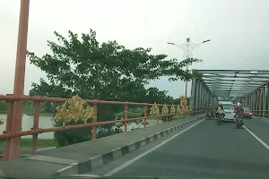 Jembatan Gajah Mada image