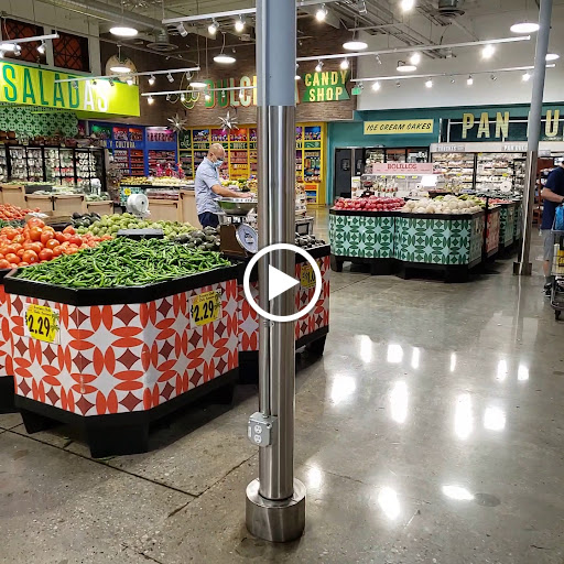 Supermarket «Vallarta Supermarkets», reviews and photos, 21555 Roscoe Blvd, Canoga Park, CA 91304, USA